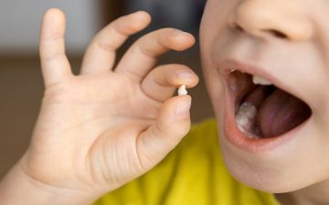 مضار خلع الأسنان المبكر عند الأطفال